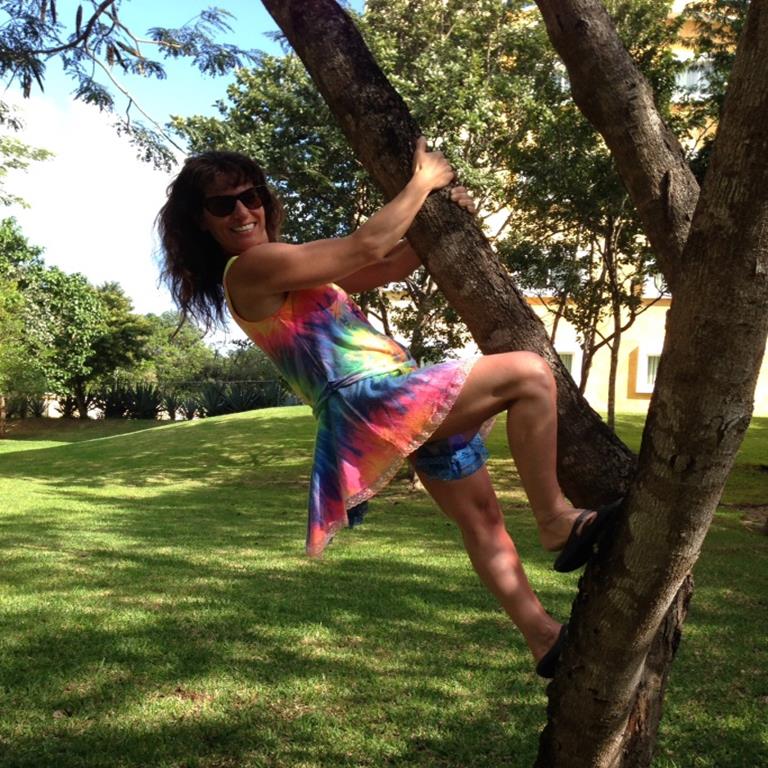 Annie Ginis, CWC, ACE Certified Personal Trainer, Nutrition Specialist, FFS Facilitator<br />
Health and Wellness Coach