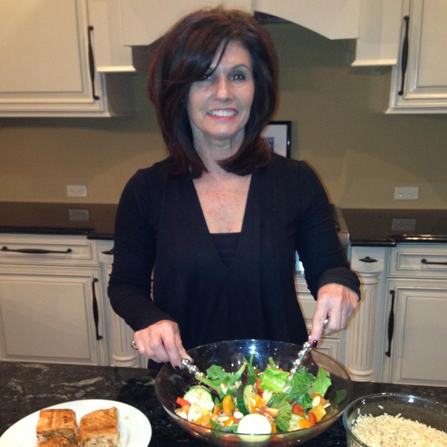 Beth Baskin<br />
Assistant Account Manager