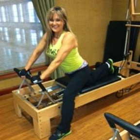 Diane Lambert, M.Ed, CWC, Nutrition Specialist, FFS Facilitator<br />
Health and Wellness Coach